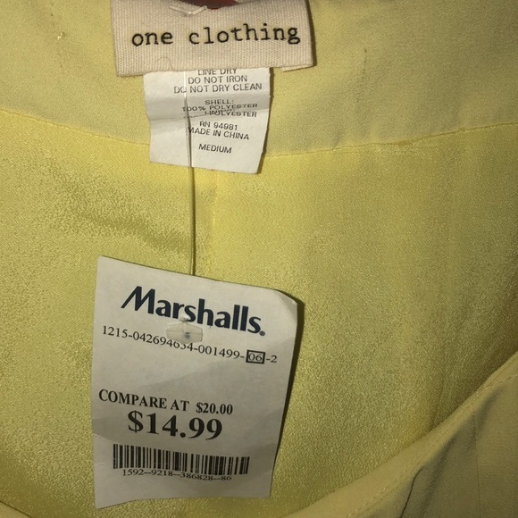 Never worn with tags yellow dress - Picture 2 of 2